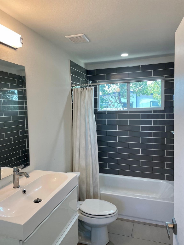3409 Pennsylvania Ave - Photo 27