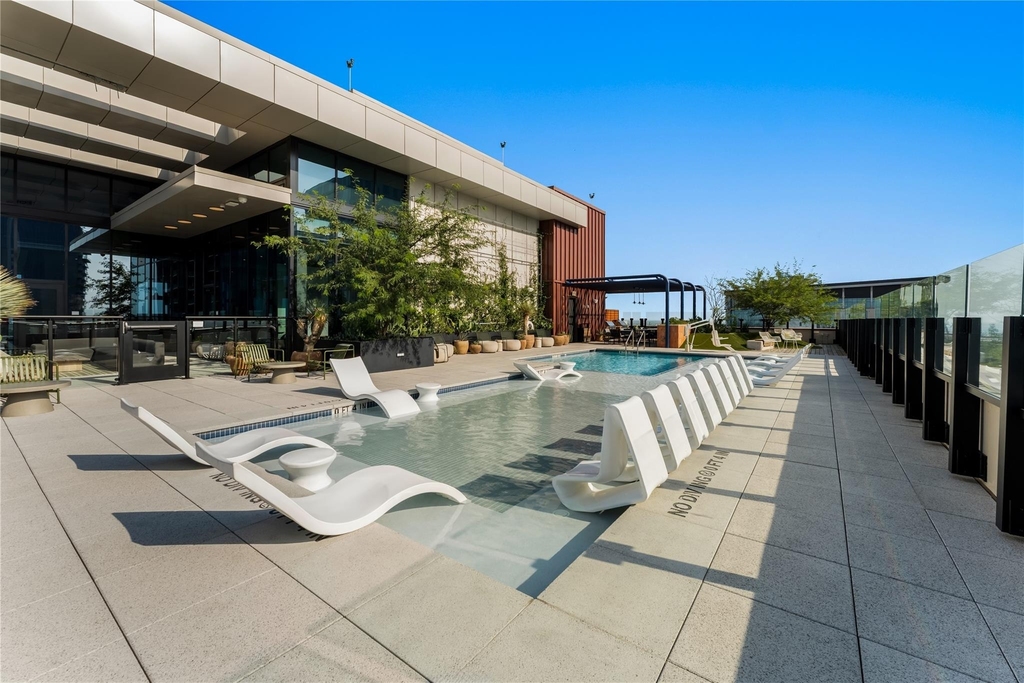 84 East Ave - Photo 28