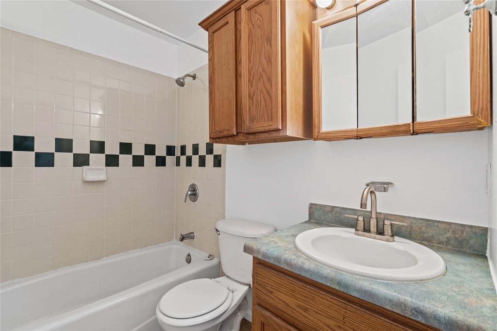 1307 Concho St - Photo 14