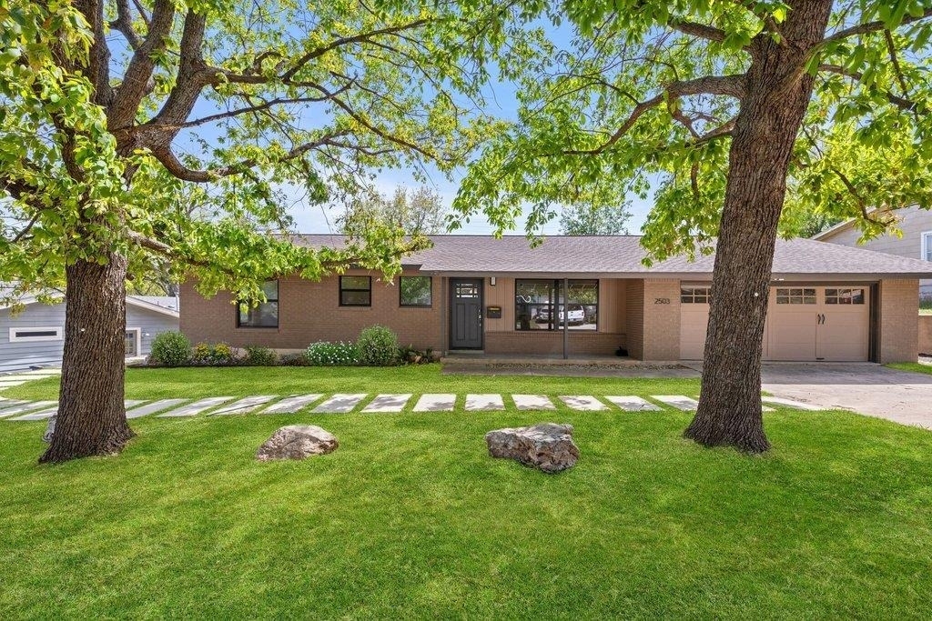2503 Rockingham Dr - Photo 1