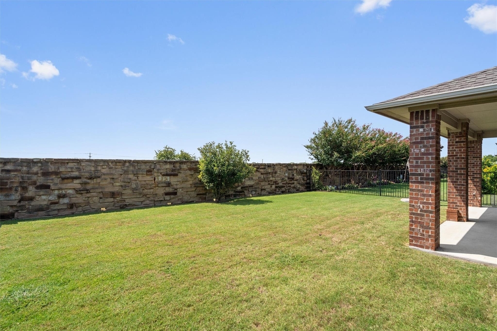3241 Aurelia Ln - Photo 32