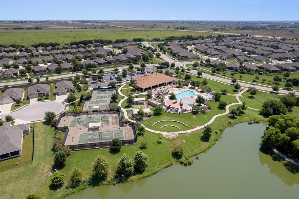 3241 Aurelia Ln - Photo 35