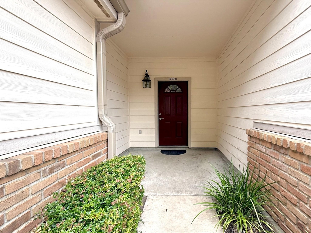 12250 Abbey Glen Ln - Photo 13