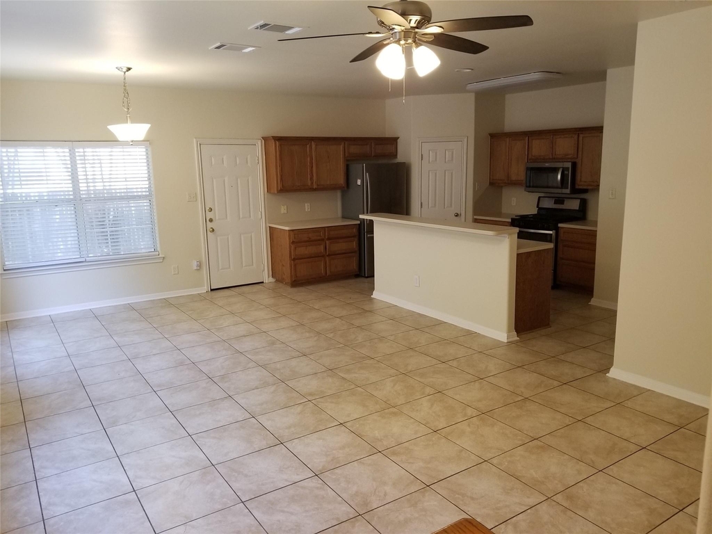 2928 Thrushwood Dr - Photo 24