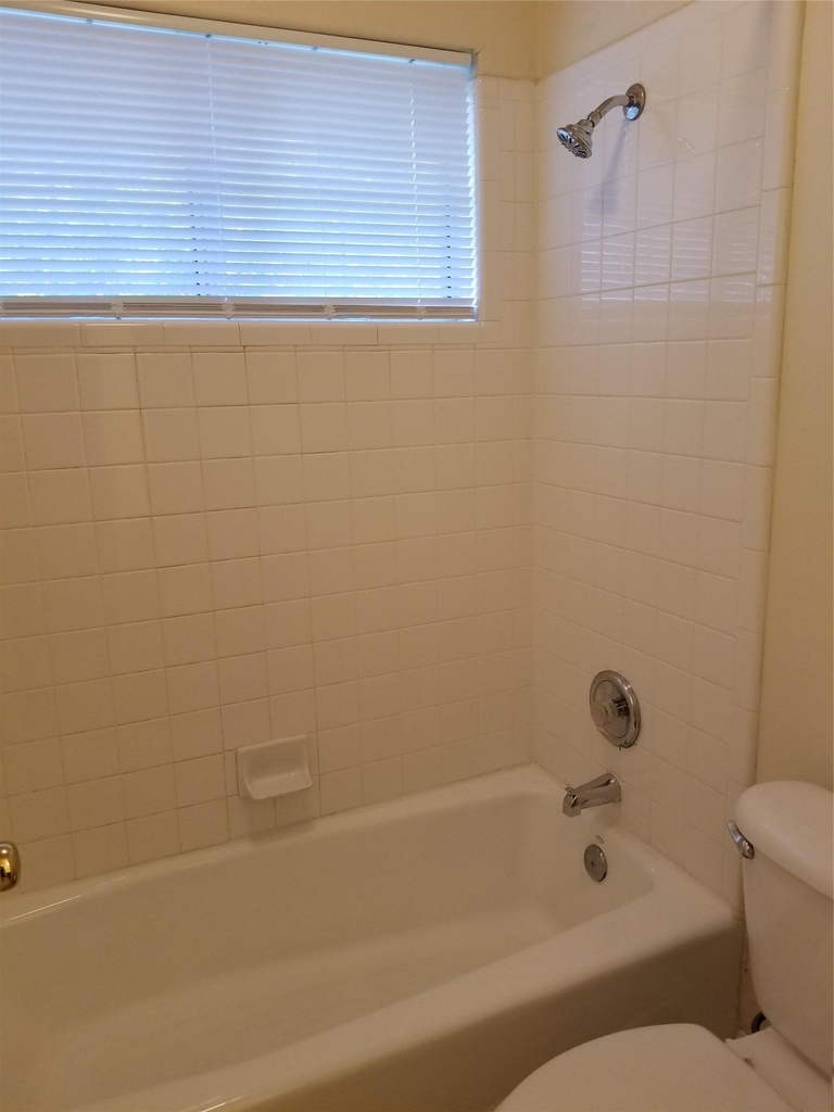 2928 Thrushwood Dr - Photo 15
