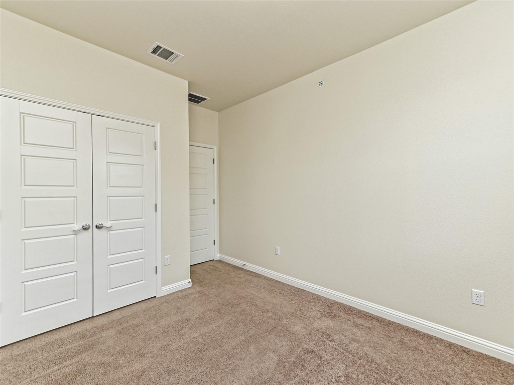 6814 E Riverside Dr - Photo 20