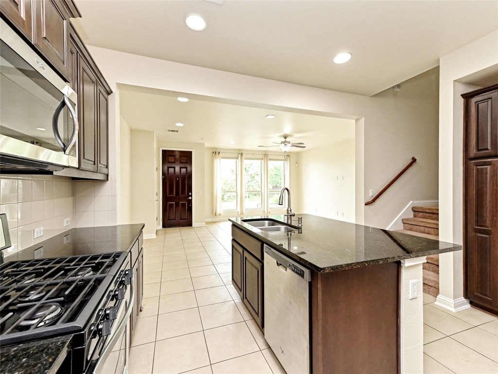 6814 E Riverside Dr - Photo 8