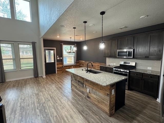 122 Sangaree Dr - Photo 2
