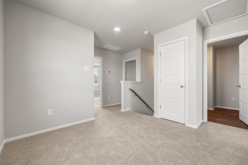 187 Haywood Mnr - Photo 7
