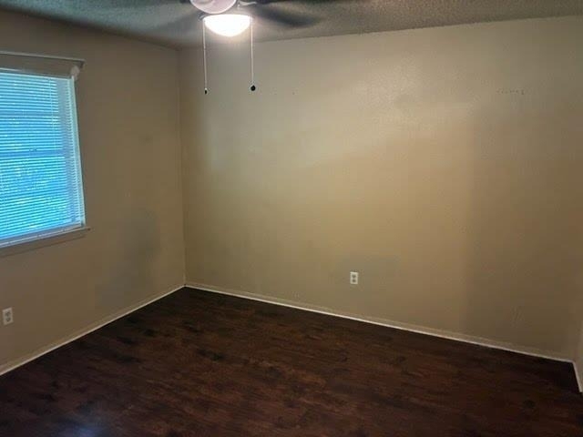 208 N Vanderveer St - Photo 4