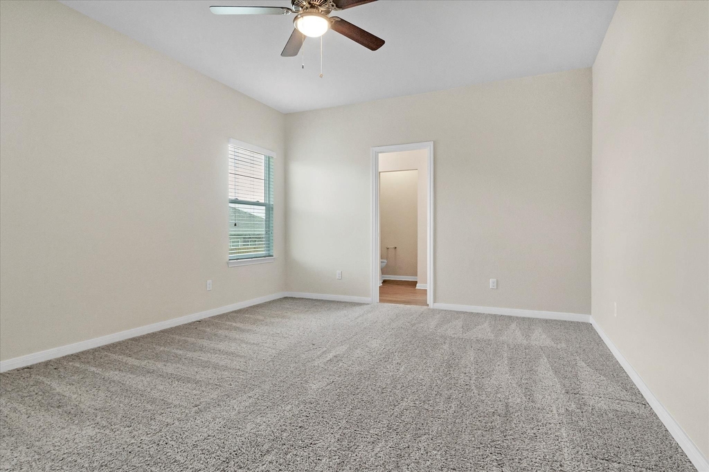 1013 Gaelic Dr - Photo 10