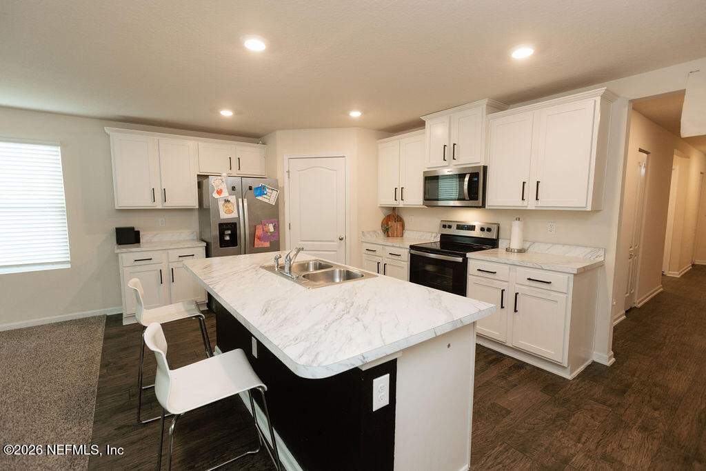 2170 Englewood Court - Photo 1
