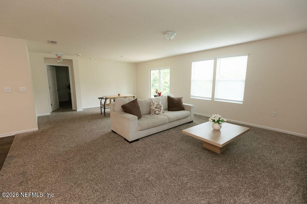 2170 Englewood Court - Photo 5