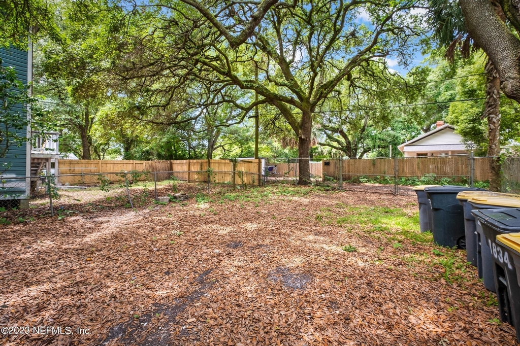 1832 Walnut Street - Photo 7