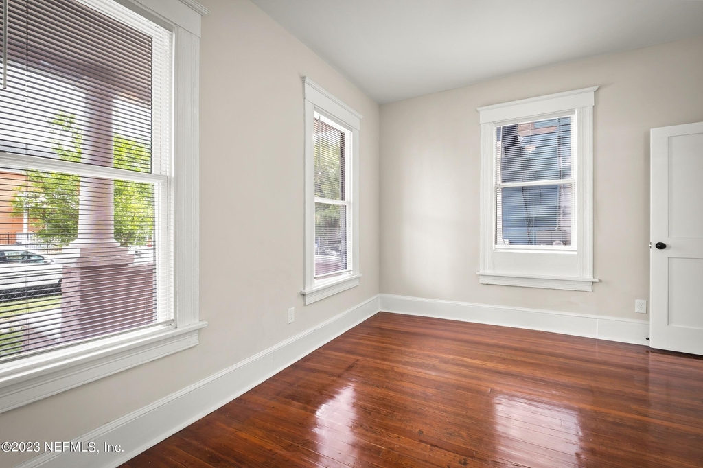 1832 Walnut Street - Photo 10