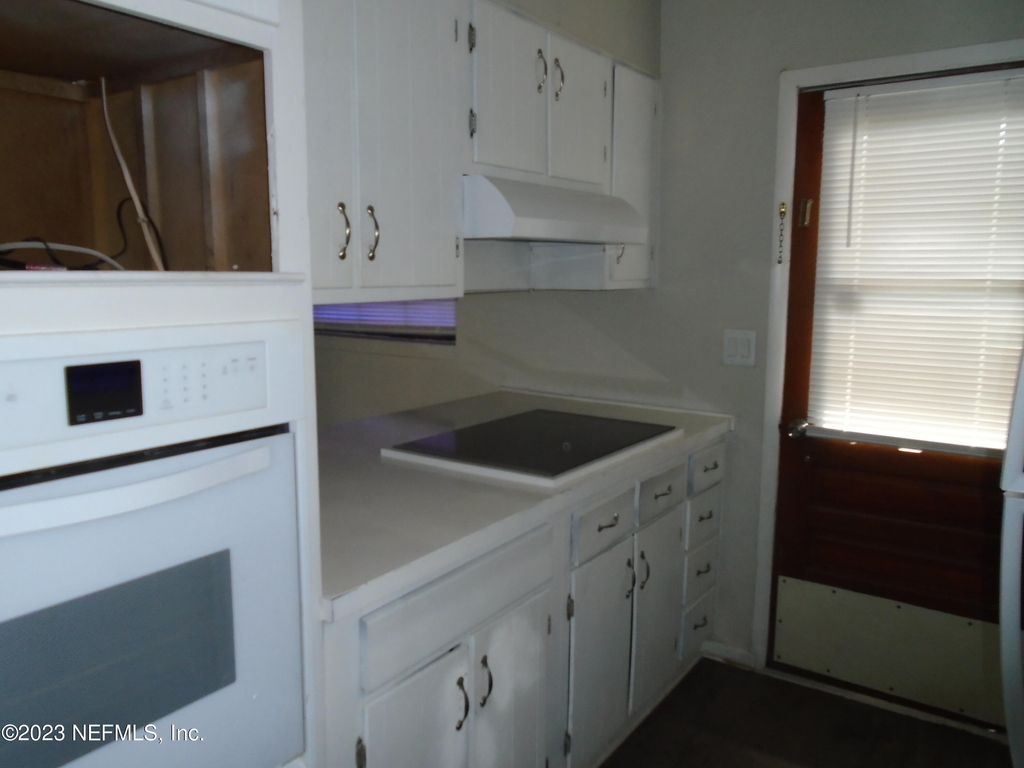 1404 Morgana Road - Photo 6