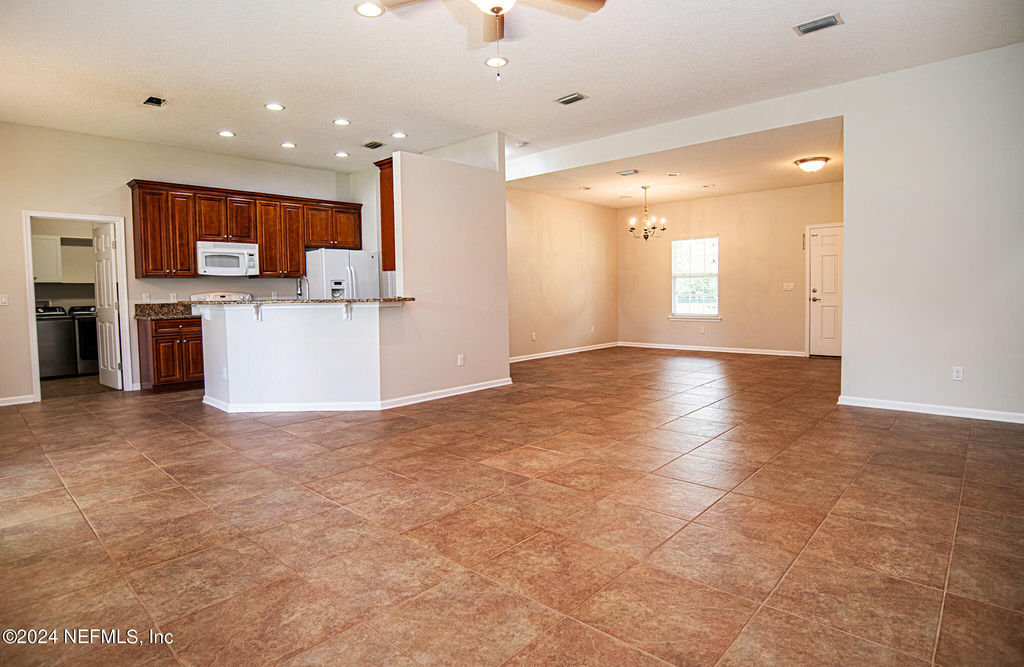 5285 Truman Pacetti Road - Photo 5