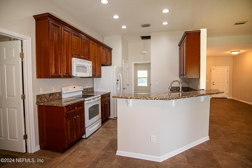 5285 Truman Pacetti Road - Photo 12