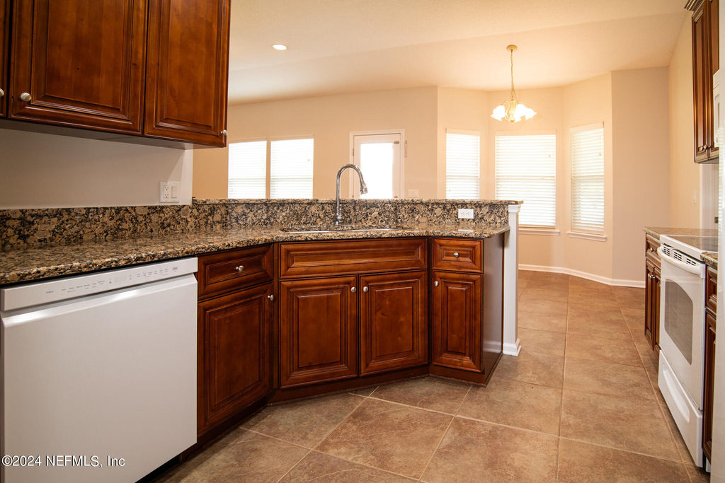 5285 Truman Pacetti Road - Photo 13
