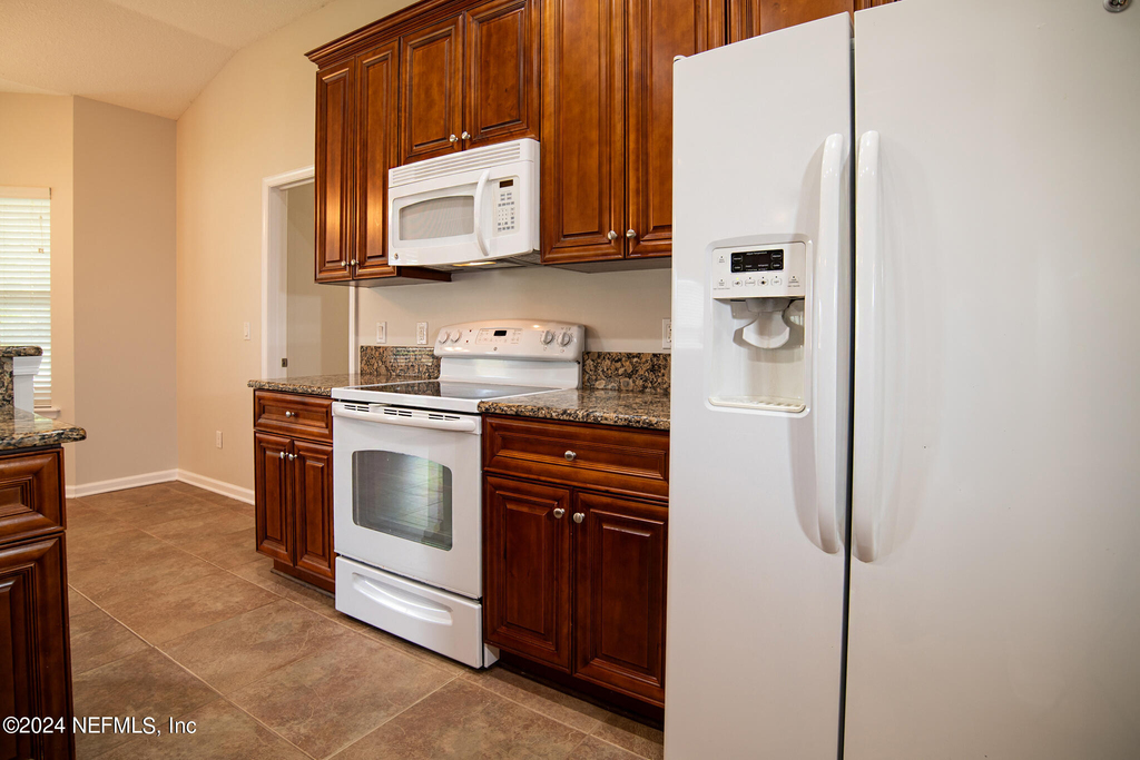 5285 Truman Pacetti Road - Photo 2