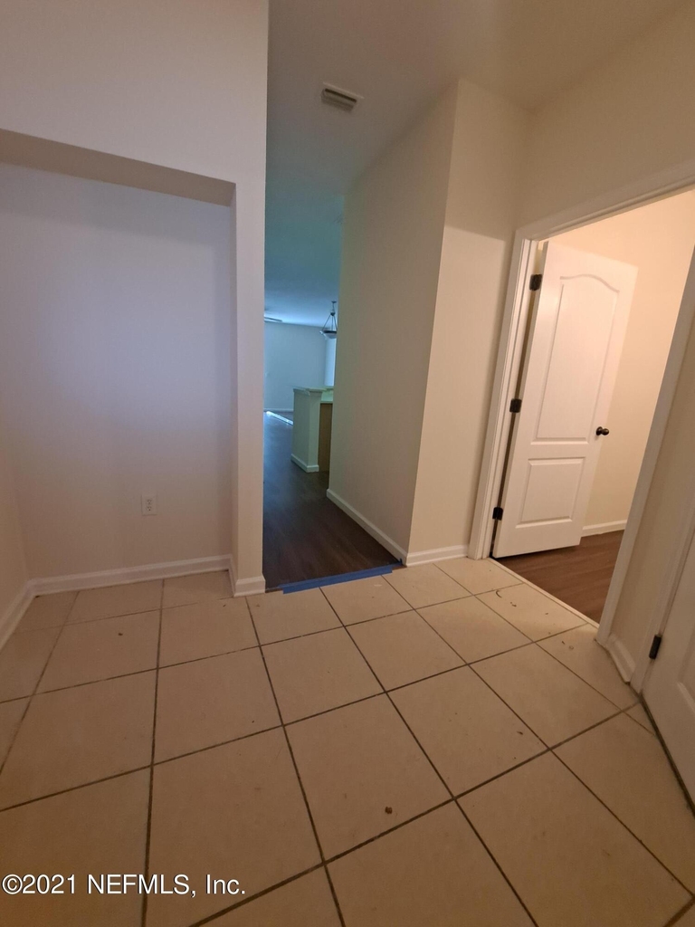 3750 Silver Bluff Boulevard - Photo 9