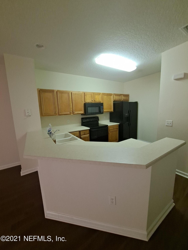3750 Silver Bluff Boulevard - Photo 5