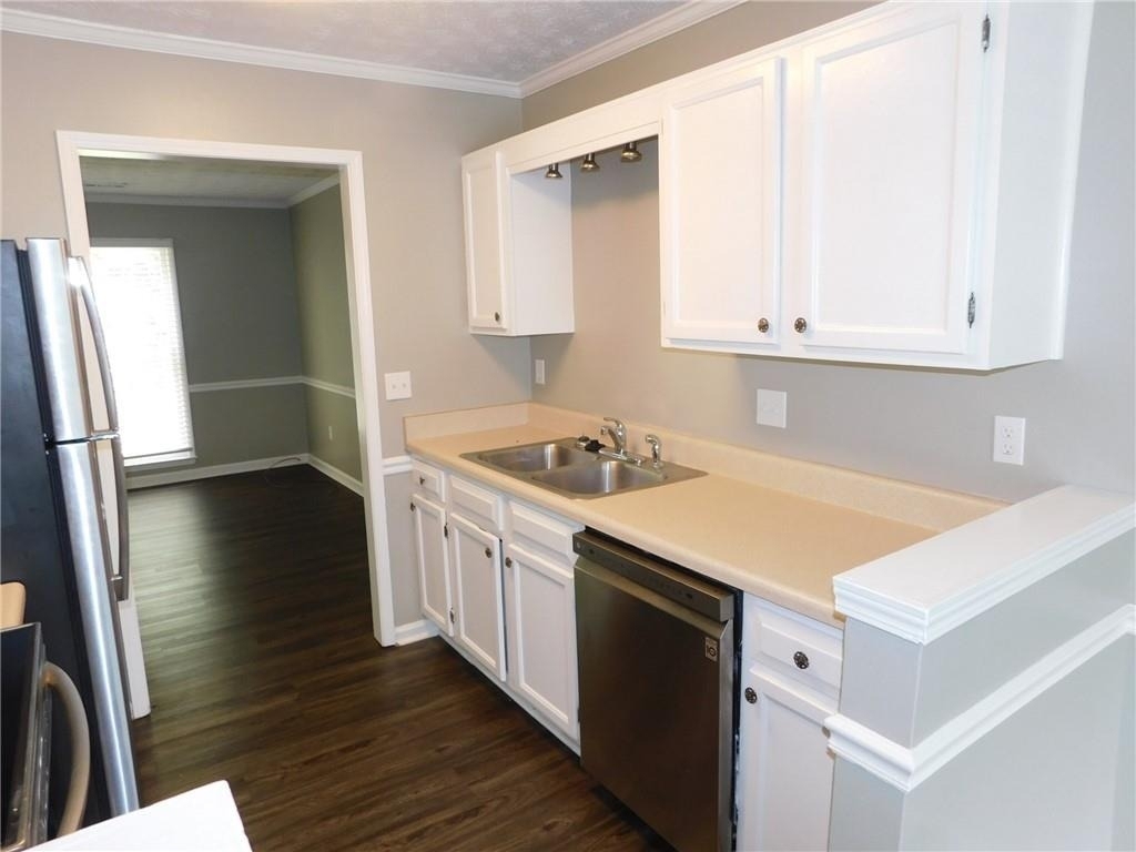2775 New South Drive - Photo 4