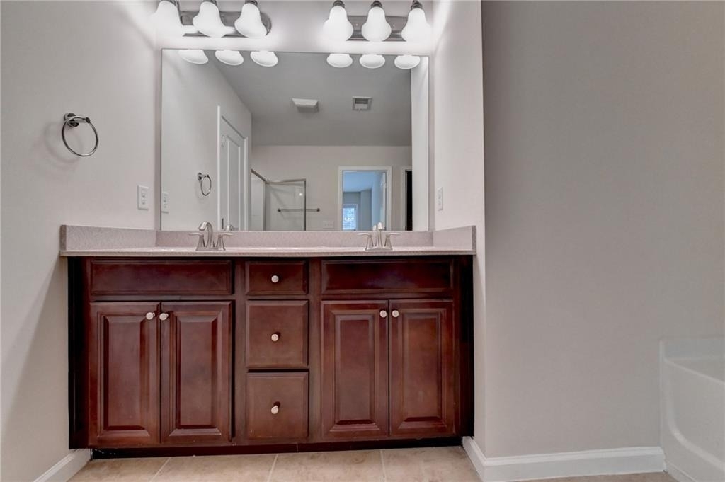 2152 Greencrest Circle - Photo 38