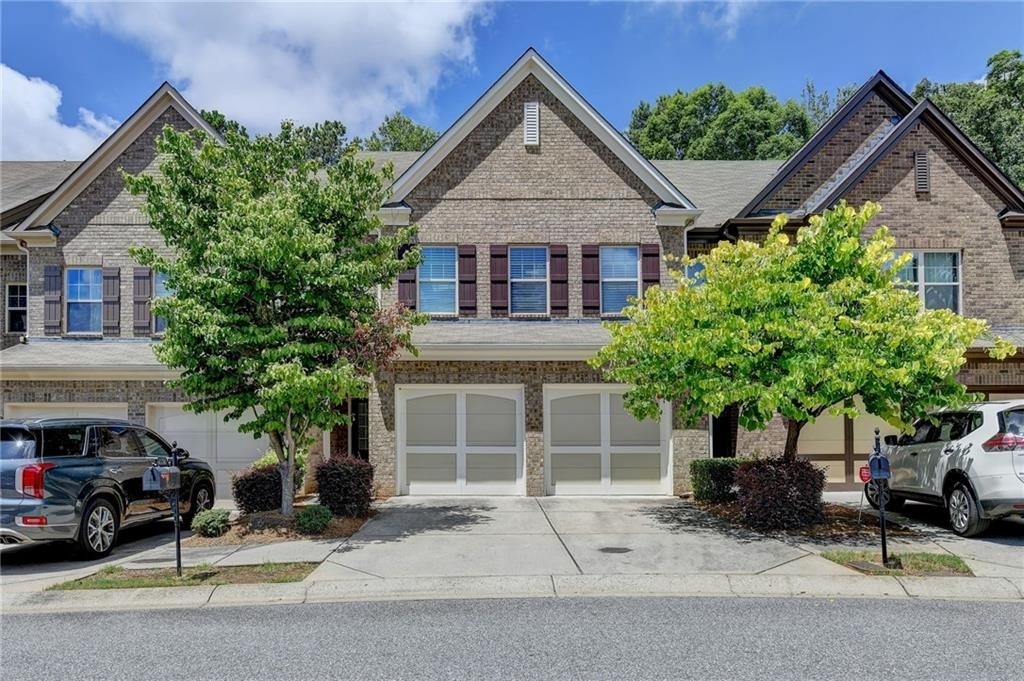 2152 Greencrest Circle - Photo 1