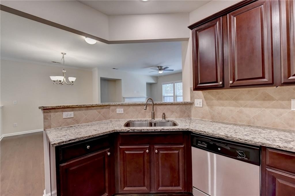 2152 Greencrest Circle - Photo 18