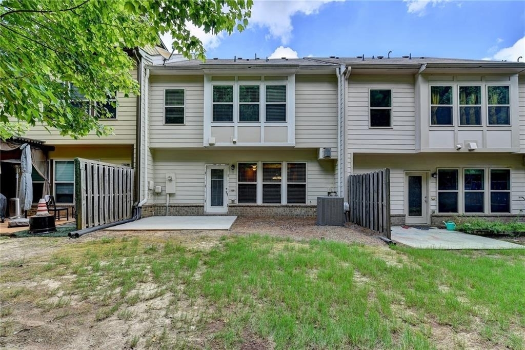 2152 Greencrest Circle - Photo 52