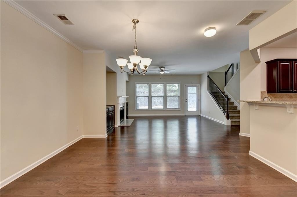 2152 Greencrest Circle - Photo 8