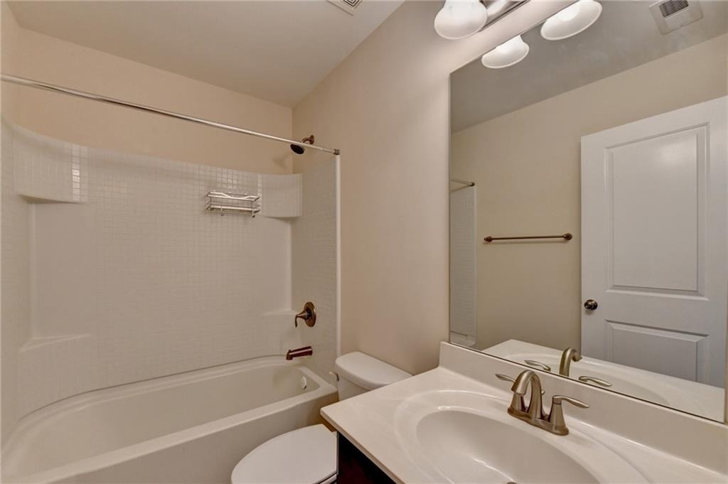 2152 Greencrest Circle - Photo 49