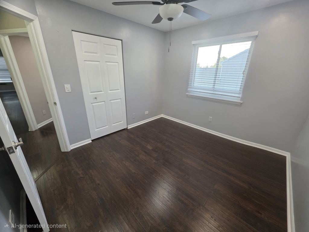 302 Barton Court - Photo 9