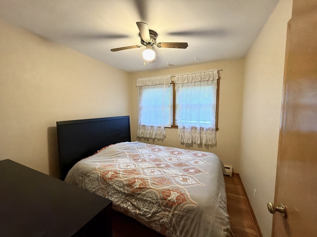 37235 N Hillside Drive - Photo 9