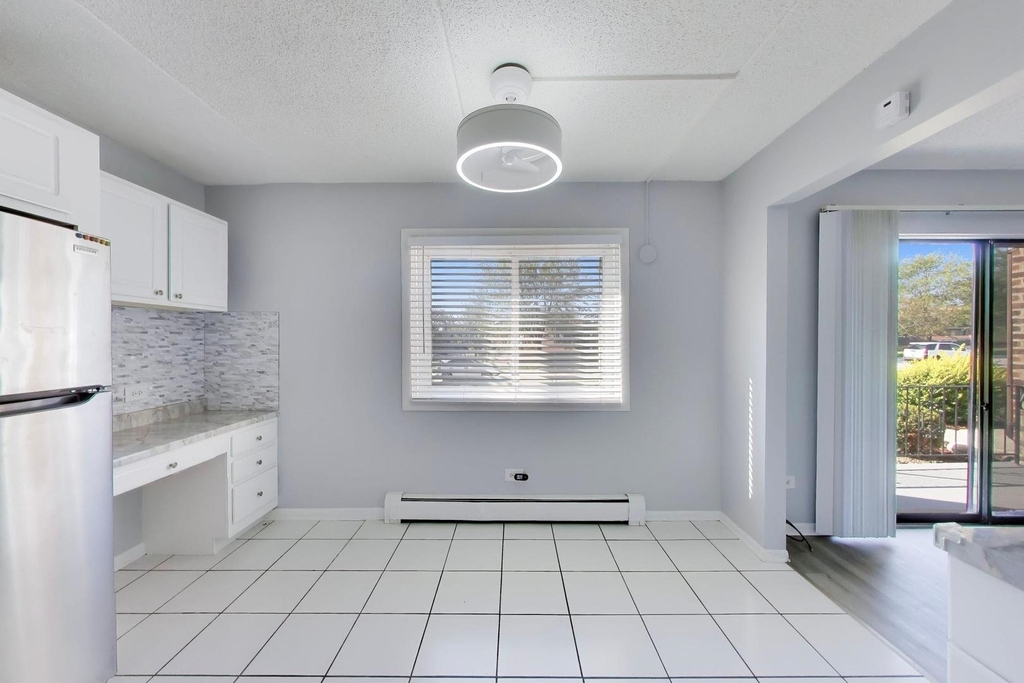 9840 W 153rd Street - Photo 8