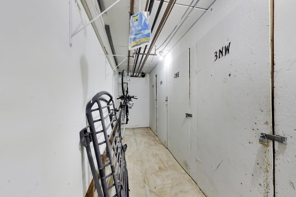 9840 W 153rd Street - Photo 17