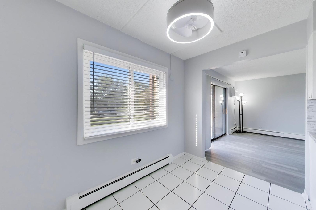 9840 W 153rd Street - Photo 9