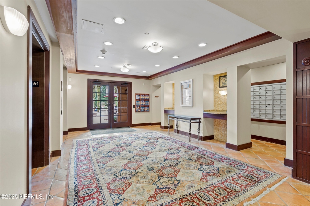 945 Registry Boulevard - Photo 18