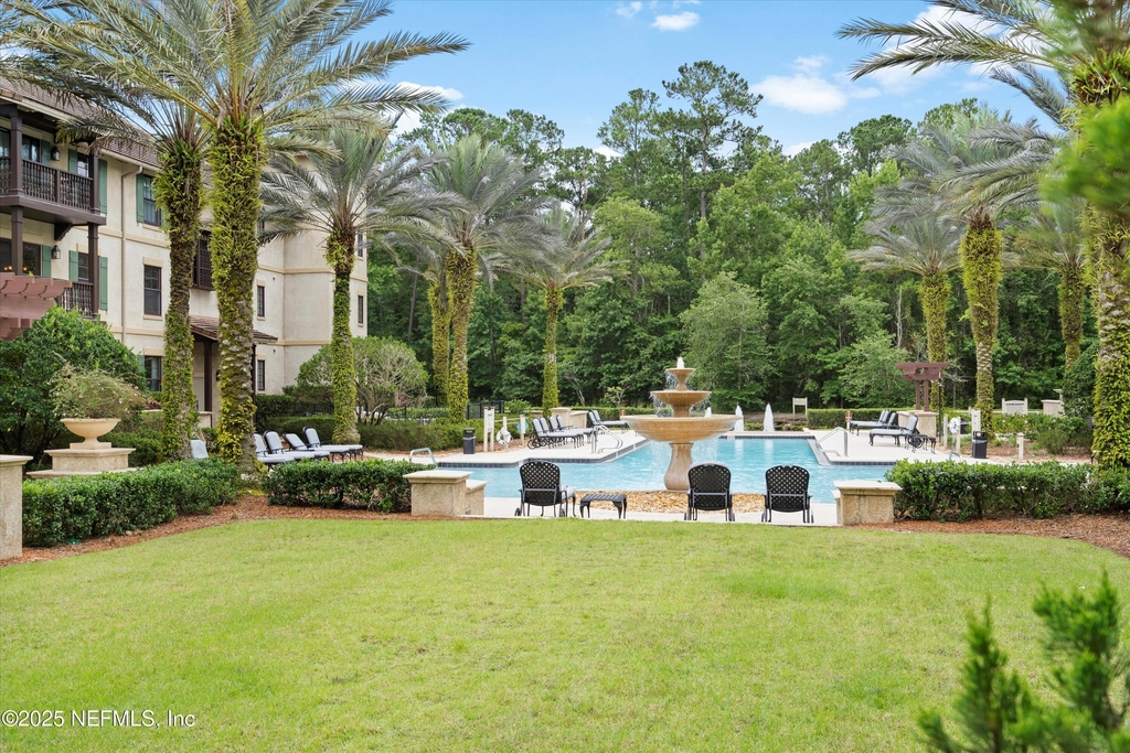 945 Registry Boulevard - Photo 11