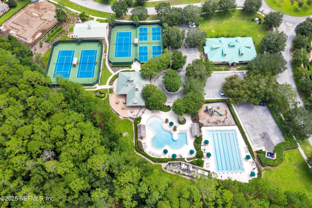 945 Registry Boulevard - Photo 33
