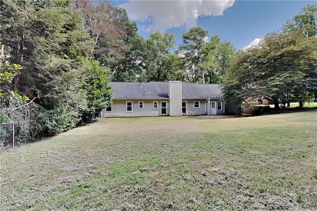 2791 Whippoorwill Circle - Photo 16