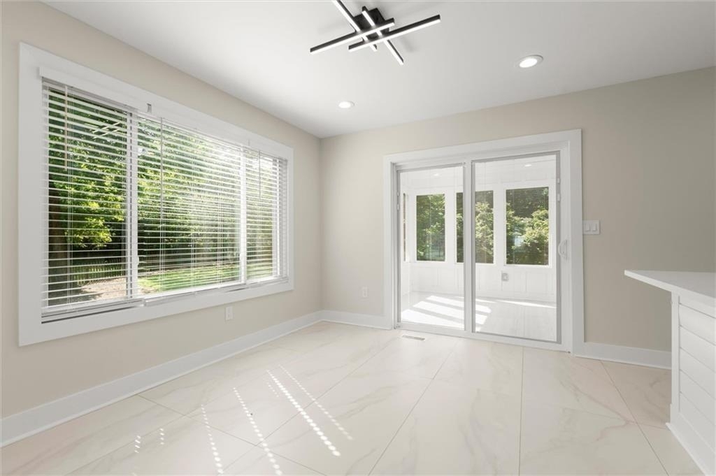 404 Way Bridge Court Ne - Photo 4