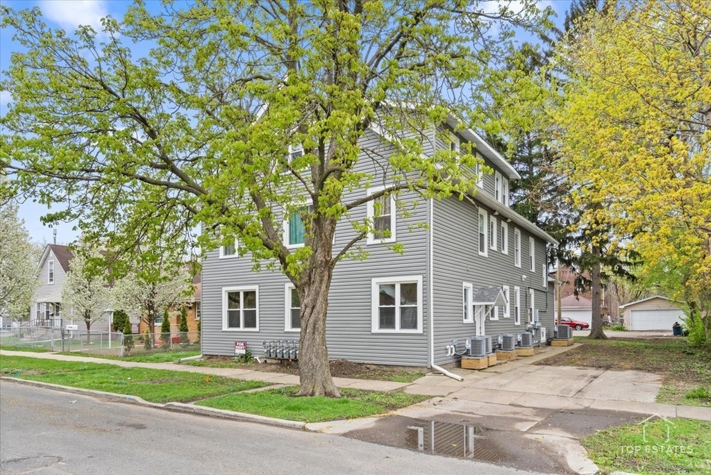 1542 Victoria Avenue - Photo 20