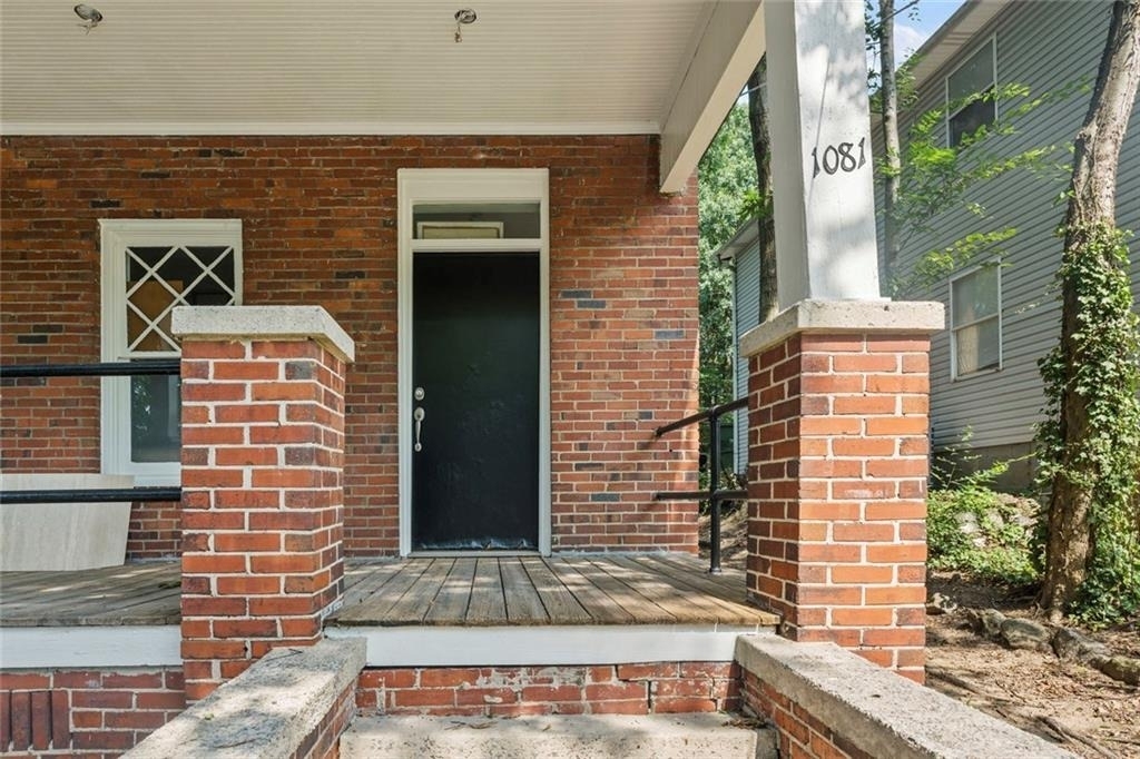1081 Mcmillan Street Nw - Photo 0