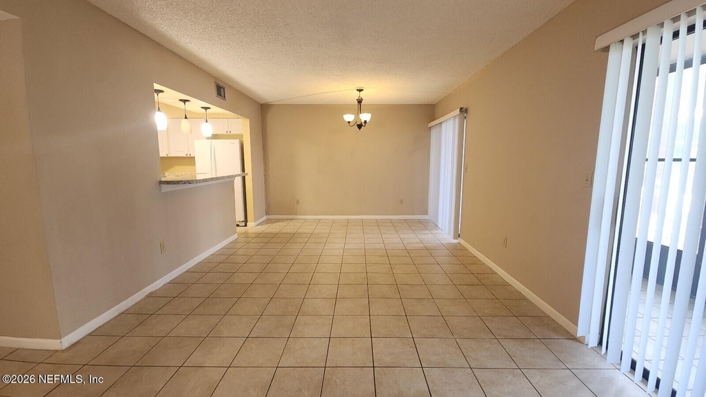 27 Veronese Court - Photo 3