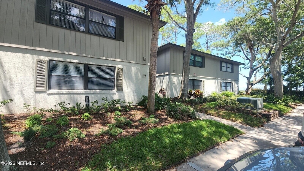 27 Veronese Court - Photo 0