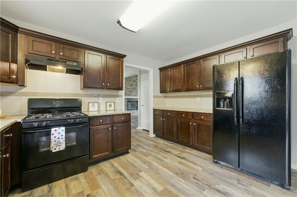 2110 November Court Nw - Photo 11