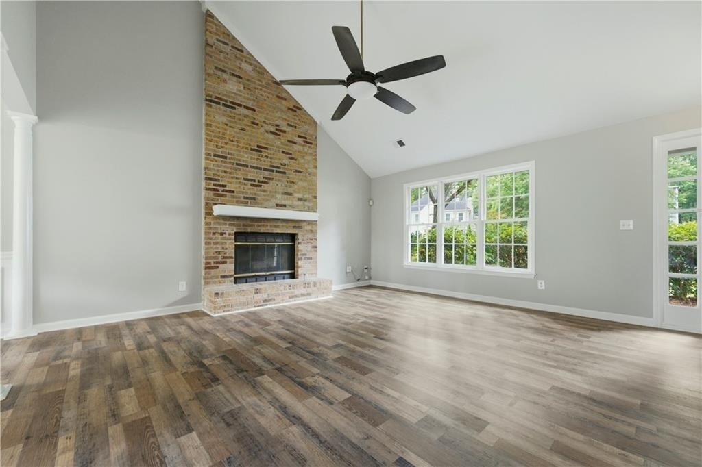 2110 November Court Nw - Photo 6