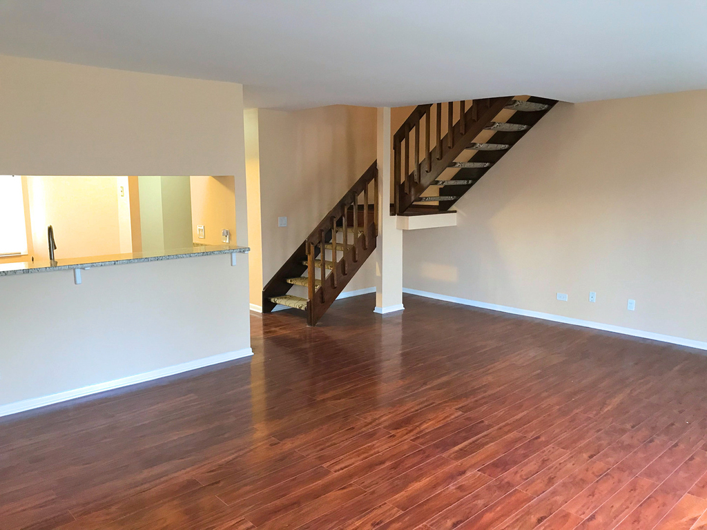 1602 Vermont Drive - Photo 2